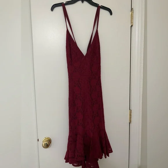 Lulus | Dresses | Lulus Love Like You Mean It Wine Red Backless Lace Midi  Dress | Poshmark